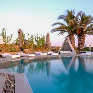 4* Hotel Ostraco